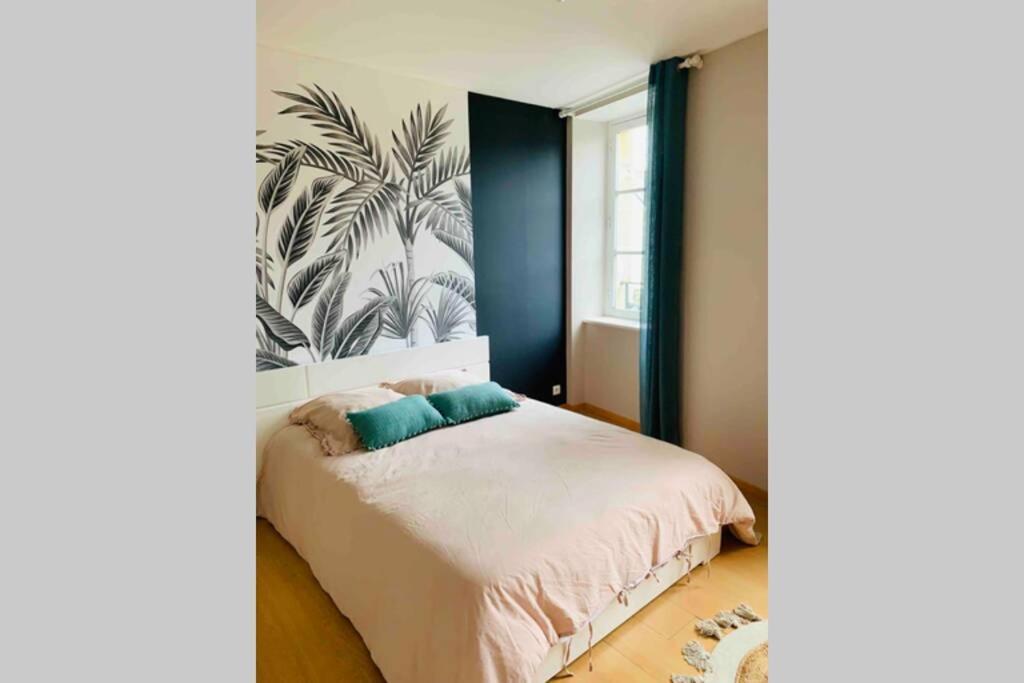 La Roseraie De L Arguenon, Appartement Charmant Centre Ville Jugon-les-Lacs 外观 照片